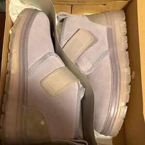 UGG Lilac Slip-On Suede Boot - Pale Purple